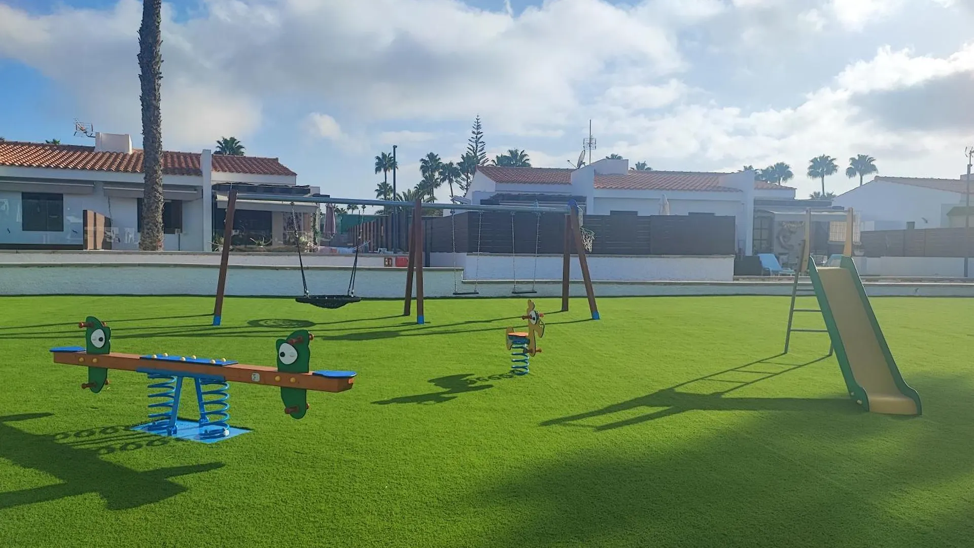 Bungalow 1 Maspalomas Golf con piscina y jardín San Bartolomé