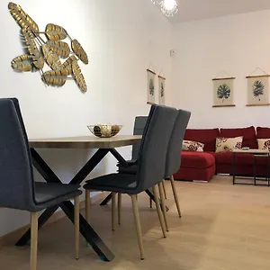 apartamentos-barrio-de-santiago.es-andalucia.com/